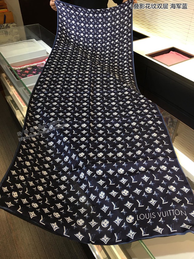 Louis Vuitton女士圍巾 路易威登2021新款羊絨保暖雙面圍巾 LV疊影花紋雙層真絲長巾  mmj1103